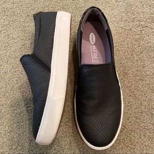 Dr Scholl’s Be Free Slip On Sneakers size 10
